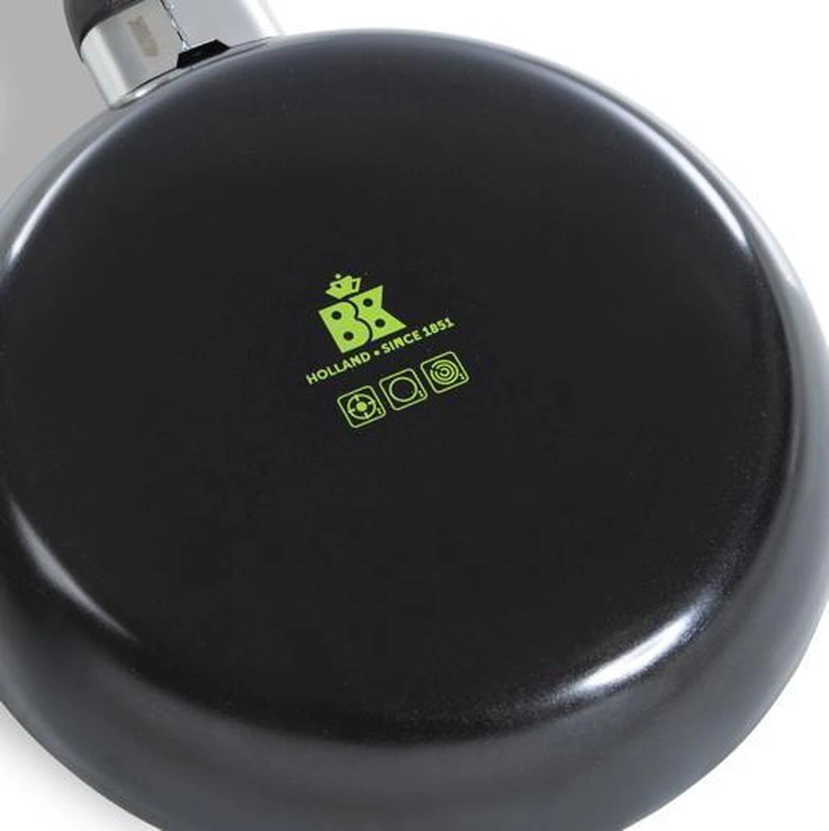 BK Easy Basic Ceramic Koekenpan Ø 30 Cm - Anti-aanbak - PFAS-vrij - Krasvast 7 BK Easy Basic Ceramic Koekenpan Ø 30 Cm - Anti-aanbak - PFAS-vrij - Krasvast - Afbeelding 5