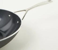 Demeyere Alu Pro Ceraforce Wok - 30 Cm 7 Demeyere Alu Pro Ceraforce Wok - 30 Cm -Thuiskeuken 1200x1036 8