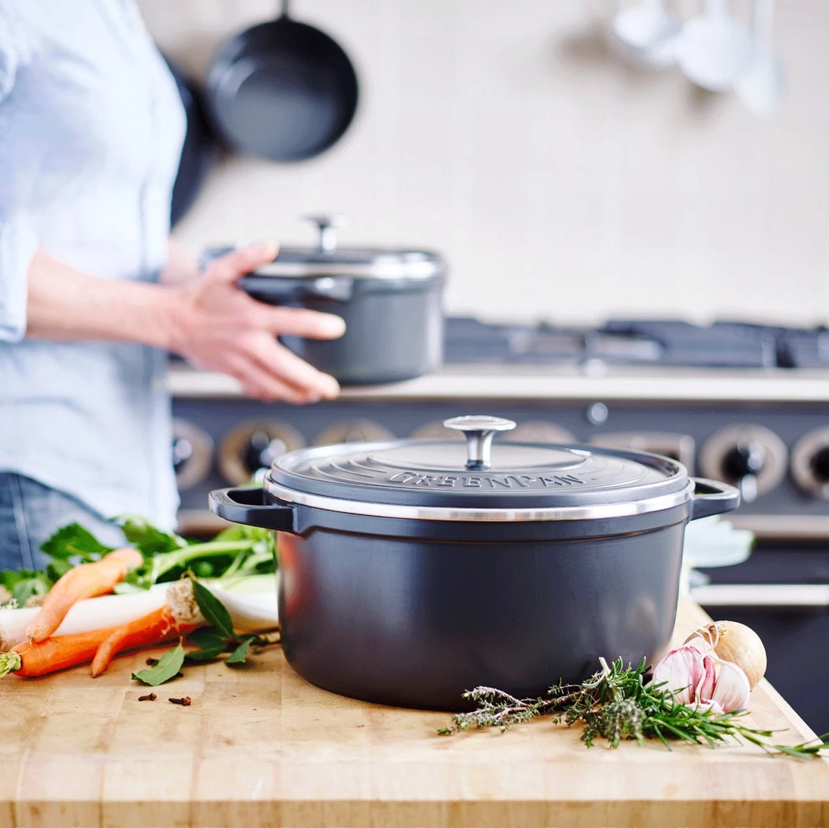 GreenPan Featherweights Braadpan 22cm - Zwart - Inductie - PFAS-vrij 6 GreenPan Featherweights Braadpan 22cm - Zwart - Inductie - PFAS-vrij - Afbeelding 4