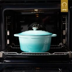 Chefarone Gietijzeren Pan - Braadpan Inclusief Deksel - Geschikt Voor Alle Warmtebronnen - Geëmailleerd Blauw -Thuiskeuken 1200x1200 1557