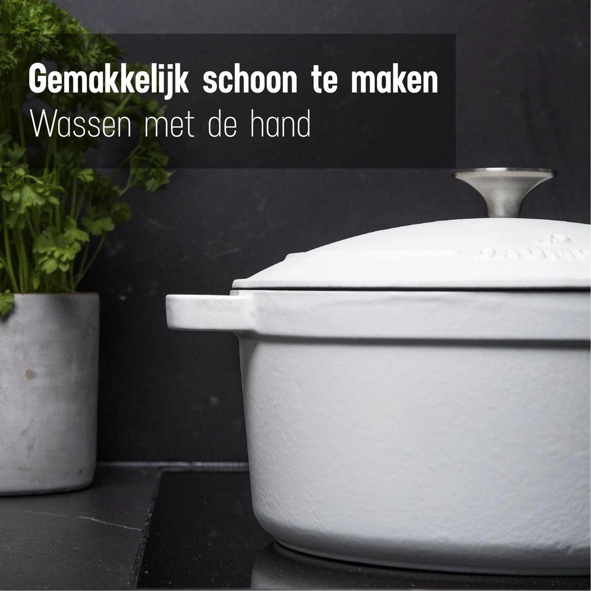 Daumonet Carême Blanc Gietijzeren Braadpan - Sudderpan Wit - Rond - Ø 26 Cm - 4,4 Liter - 100% PFAS & PFOA Vrij - Emaille - Geschikt Voor Alle Warmtebronnen - Elektrisch - Gas - Halogeen - Inductie - Keramisch - Vaatwasserbestendig 7 Daumonet Carême Blanc Gietijzeren Braadpan - Sudderpan Wit - Rond - Ø 26 Cm - 4,4 Liter - 100% PFAS & PFOA Vrij - Emaille - Geschikt Voor Alle Warmtebronnen - Elektrisch - Gas - Halogeen - Inductie - Keramisch - Vaatwasserbestendig - Afbeelding 5