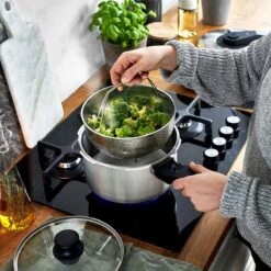 Springlane Roestvrijstalen Snelkookpan - Inductie - Pressure Cooker - 6,0 L Met Stoommand 15 Springlane Roestvrijstalen Snelkookpan - Inductie - Pressure Cooker - 6,0 L Met Stoommand -Thuiskeuken 1200x1200 1673