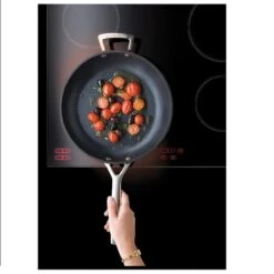 Le Creuset Koekenpan Les Forgées TNS - ø 28 Cm - Standaard Anti-aanbaklaag 18 Le Creuset Koekenpan Les Forgées TNS - ø 28 Cm - Standaard Anti-aanbaklaag -Thuiskeuken 1200x1200 391