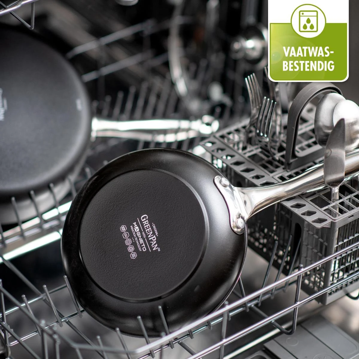 GreenPan Brussels Koekenpan 20cm - Zwart - Inductie - PFAS-vrij 8 GreenPan Brussels Koekenpan 20cm - Zwart - Inductie - PFAS-vrij - Afbeelding 6