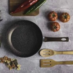 Koekenpan - Ø20cm - Eco Friendly - Champagne 20 Koekenpan - Ø20cm - Eco Friendly - Champagne -Thuiskeuken 1200x1200 634