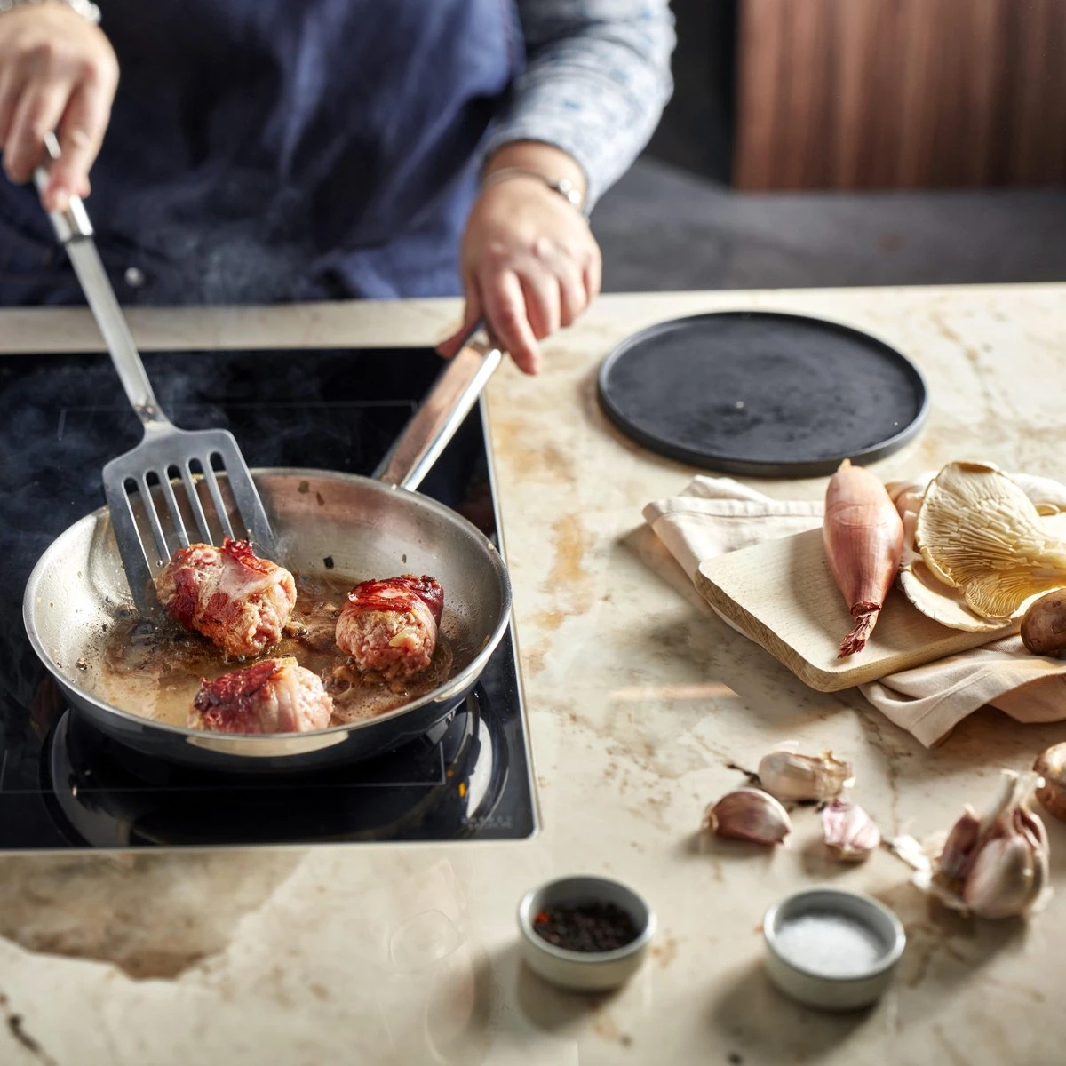 Demeyere Classico 3 RVS Koekenpan – Koekenpan Inductie - 24 Cm – PTFE-vrij 7 Demeyere Classico 3 RVS Koekenpan – Koekenpan Inductie - 24 Cm – PTFE-vrij - Afbeelding 5