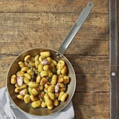 DeBuyer Carbone Plus Koekenpannenset Inductie - Zonder Anti Aanbaklaag - Gratis Spatel - Alle Warmtebronnen -Thuiskeuken 1200x1200 732