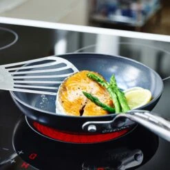 GreenPan Barcelona Infinity Pro Koekenpannenset - 3-delig - Zwart - Inductie - PFAS-vrij 36 GreenPan Barcelona Infinity Pro Koekenpannenset - 3-delig - Zwart - Inductie - PFAS-vrij -Thuiskeuken 1200x1200 746