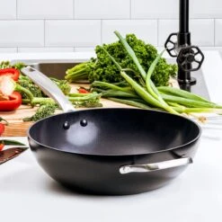 GreenPan Copenhagen Wok Met Extra Handvat 30cm/4.8L -Thuiskeuken 1200x1200 962