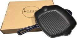 Koock Amsterdam® Grillpan - Geëmailleerd Gietijzer - Geschikt Voor Alle Warmtebronnen - Mat Blauw -Thuiskeuken 1200x602 2
