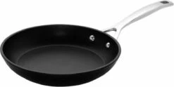 Le Creuset Koekenpan Les Forgées TNS - ø 20 Cm - Standaard Anti-aanbaklaag -Thuiskeuken 1200x604