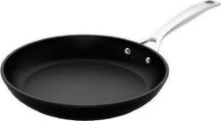 Le Creuset Koekenpan Les Forgées TNS - ø 20 Cm - Standaard Anti-aanbaklaag -Thuiskeuken 1200x660