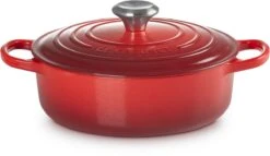 Le Creuset - Gietijzeren - Lage Braadpan - 24cm - Kersenrood 27 Le Creuset - Gietijzeren - Lage Braadpan - 24cm - Kersenrood -Thuiskeuken 1200x695 5