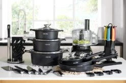 Swiss Pro+ - SWP41D22 - Pannenset 41 Delig - Foodprocessor - Messenblok 8 Delig - Kookgerei Set Met Houder 7 Delig - Starters Pakket - 2022 Serie - Limited Edition -uitzet 19 Swiss Pro+ - SWP41D22 - Pannenset 41 Delig - Foodprocessor - Messenblok 8 Delig - Kookgerei Set Met Houder 7 Delig - Starters Pakket - 2022 Serie - Limited Edition -uitzet -Thuiskeuken 1200x799 116