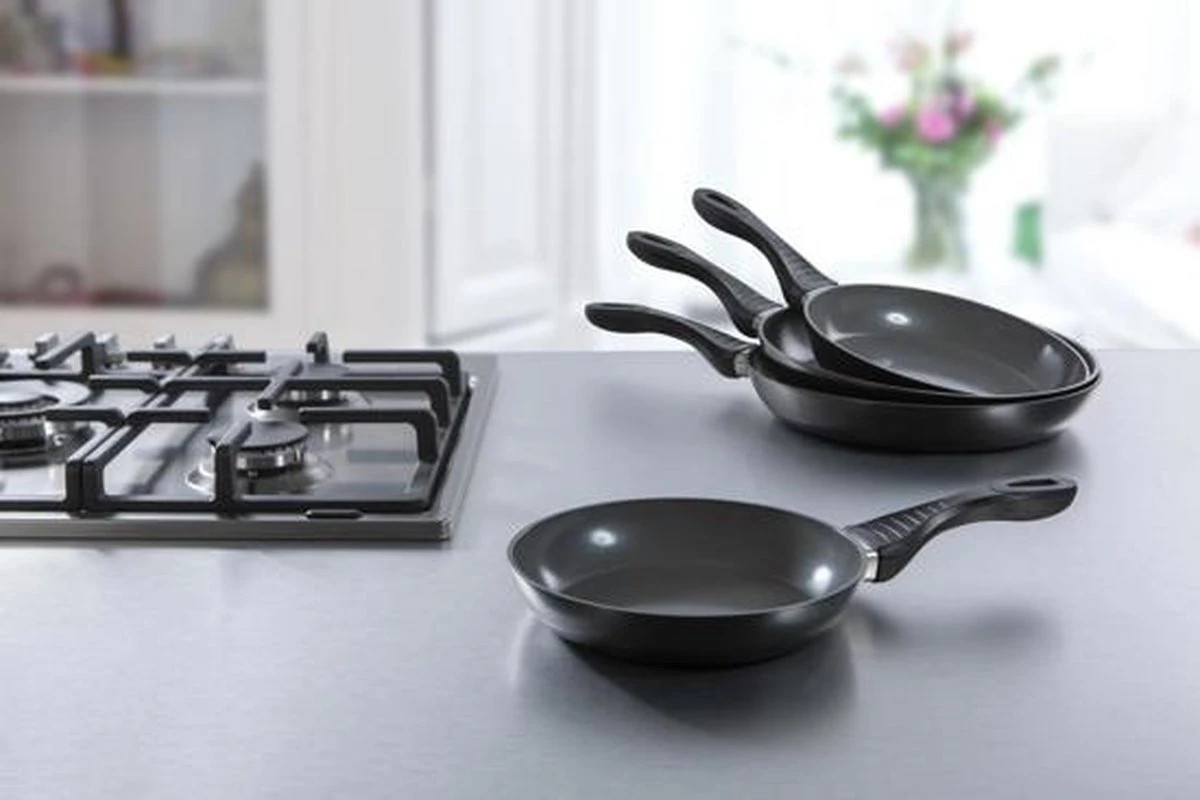 BK Easy Basic Ceramic Koekenpan Ø 20 Cm - Anti-aanbak - PFAS-vrij - Krasvast 10 BK Easy Basic Ceramic Koekenpan Ø 20 Cm - Anti-aanbak - PFAS-vrij - Krasvast - Afbeelding 8