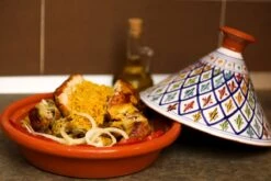 CRAFLAIR ~ Tajine ~ Ø 30 Cm ~ Geschikt Voor Inductie - Adapter ~ Handgemaakt ~ Geglazuurd Keramiek 14 CRAFLAIR ~ Tajine ~ Ø 30 Cm ~ Geschikt Voor Inductie - Adapter ~ Handgemaakt ~ Geglazuurd Keramiek -Thuiskeuken 1200x800 287