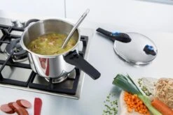 BK Snelkookpan 22 Cm / 6L - RVS - Glans - Inductie 28 BK Snelkookpan 22 Cm / 6L - RVS - Glans - Inductie -Thuiskeuken 1200x800 293