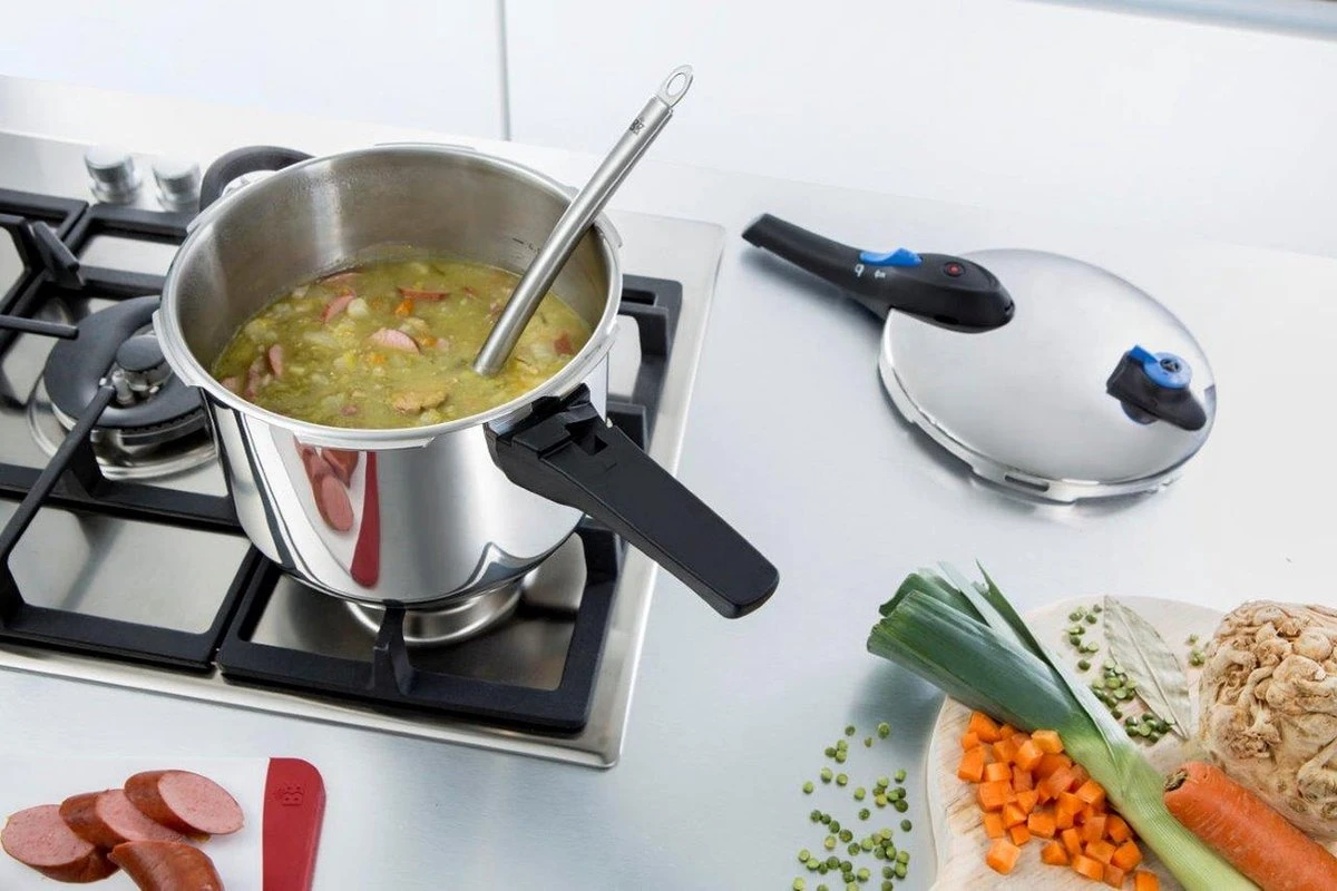 BK Snelkookpan 22 Cm / 6L - RVS - Glans - Inductie 13 BK Snelkookpan 22 Cm / 6L - RVS - Glans - Inductie - Afbeelding 11