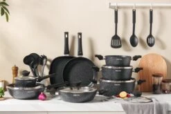 Royal Swiss® - 33-delige Pannenset Inductie - Pannensets - Afneembare Handgreep - Glazen Deksel - Geschikt Voor Oven - PFAS-vrij -Thuiskeuken 1200x800 43