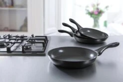 BK Easy Basic Ceramic Koekenpan Ø 28 Cm - Anti-aanbak - PFAS-vrij - Krasvast -Thuiskeuken 1200x800 97