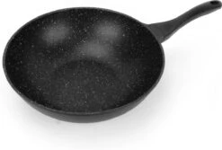 Swiss Pro+ - Marmeren Wokpan - Ø 32 Cm - Geschikt Voor Alle Warmtebronnen -Thuiskeuken 1200x813 2