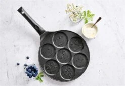 Royal Swiss Crêpemaker - Pancake Pannenkoeken 7 Kop - Marmeren Anti Aanbaklaag Met Smiley -Thuiskeuken 1200x824 1