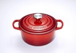 Le Creuset Braadpan Signature Kersenrood - ø 28 Cm / 6.7 Liter 24 Le Creuset Braadpan Signature Kersenrood - ø 28 Cm / 6.7 Liter -Thuiskeuken 1200x839 6