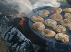 The Windmill Poffertjespan 30 Cm Gietijzer 2,3 Kg Zwart 18 The Windmill Poffertjespan 30 Cm Gietijzer 2,3 Kg Zwart -Thuiskeuken 1200x884 1