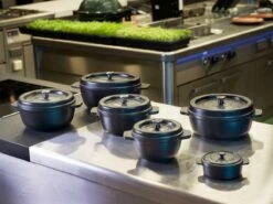 Cast Iron - Braadpan - Gietijzer - Met Deksel - Ø20x9cm - Zwart 7 Cast Iron - Braadpan - Gietijzer - Met Deksel - Ø20x9cm - Zwart -Thuiskeuken 1200x899 39