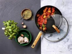 Gero Mark Hapjespan Met Deksel Ø 28 Cm - Aluminium - Inductie - PFAS-vrij -Thuiskeuken 1200x906 17