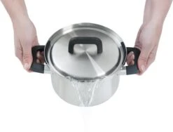 BK Flow Cool Pannenset - 4-delig – RVS Deksels - Veilig Afgietsysteem - Geschikt Voor Alle Warmtebronnen 28 BK Flow Cool Pannenset - 4-delig – RVS Deksels - Veilig Afgietsysteem - Geschikt Voor Alle Warmtebronnen -Thuiskeuken 1200x912