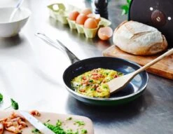 Dagelijkse Kost - Koekenpannenset 2-delig - ø20+28cm - Inductie - Anti-aanbak - PFAS-vrij 21 Dagelijkse Kost - Koekenpannenset 2-delig - ø20+28cm - Inductie - Anti-aanbak - PFAS-vrij -Thuiskeuken 1200x926 30