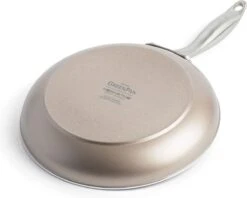 GreenPan Koekenpan - Royal Bronze - ø 20 Cm - Keramische Anti-aanbaklaag 14 GreenPan Koekenpan - Royal Bronze - ø 20 Cm - Keramische Anti-aanbaklaag -Thuiskeuken 1200x962 1