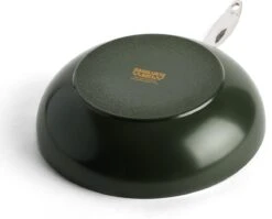 Dagelijkse Kost Door Jeroen Meus - Wok ø28cm - Inductie - Anti-aanbak - PFAS-vrij 17 Dagelijkse Kost Door Jeroen Meus - Wok ø28cm - Inductie - Anti-aanbak - PFAS-vrij -Thuiskeuken 1200x965 2
