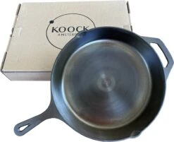 Koock Amsterdam® Skillet Gepolijst Gietijzer - 25cm - Koekenpan - Geschikt Voor Alle Warmtebronnen 8 Koock Amsterdam® Skillet Gepolijst Gietijzer - 25cm - Koekenpan - Geschikt Voor Alle Warmtebronnen -Thuiskeuken 1200x978 2
