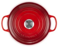 Le Creuset - Gietijzeren - Lage Braadpan - 24cm - Kersenrood 24 Le Creuset - Gietijzeren - Lage Braadpan - 24cm - Kersenrood -Thuiskeuken 1200x988 2