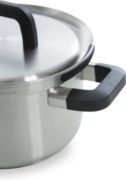 BK Flow Cool Pannenset - 4-delig – RVS Deksels - Veilig Afgietsysteem - Geschikt Voor Alle Warmtebronnen 29 BK Flow Cool Pannenset - 4-delig – RVS Deksels - Veilig Afgietsysteem - Geschikt Voor Alle Warmtebronnen -Thuiskeuken 838x1200